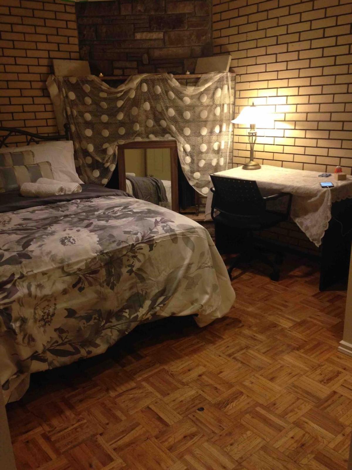 Homestay Downtown Montreal